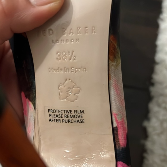 NWT Hyra Ted Baker Women's Pump - Picture 4 of 8